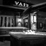 Vai's Italian Inspired- Naperville Logo
